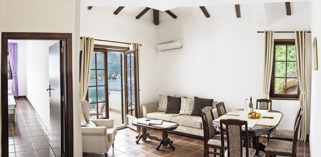 Apartments Boka Vista Kamenari Dış mekan fotoğraf